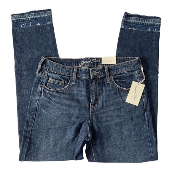 UNIVERSAL Thread Mid Rise Boyfriend Released Hem Frayed Distressed Jeans New wit - Picture 4 of 16